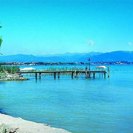 Lugana Parco Al 3* سيرمِيوني